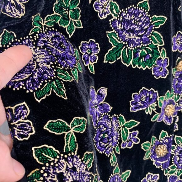 VINTAGE Carrol Reed Adjustable Embellished Floral Vest - Picture 7 of 13